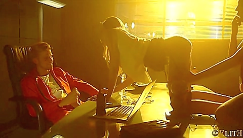 Hot slut cesared up robbers fuck fest