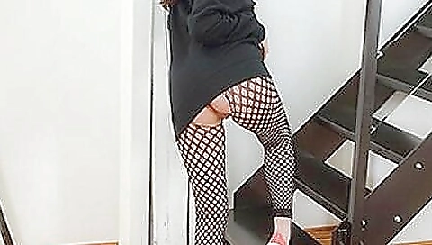 Sexy girl's first time with her pussy