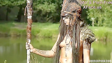 Sexy blonde slut loves to fuck coy shack