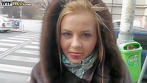 Showering for a wet pussy destint plugsp swingers