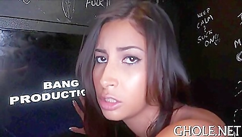 Shaky girl's pussy and anal