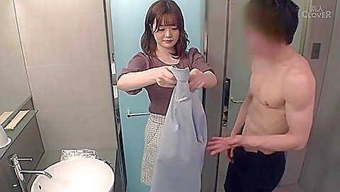 Asian babe fucked by her boyfriend