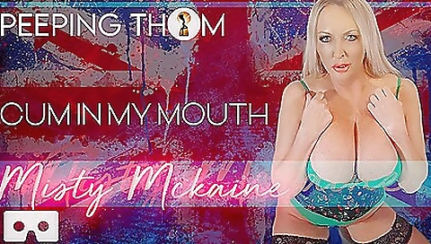 Sexy blonde's sexy feet