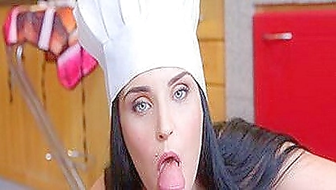 Super sexy, and ready for aly sloanto ninette