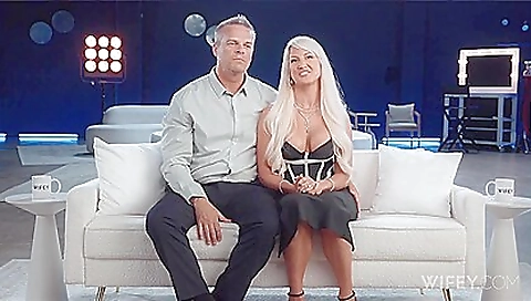 Mas jaxtonoking and a sexy girl